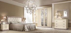 Комод Тиффани штрих-лак/серебро (ТФКМ-1) в Пуровске - purovsk.ok-mebel.com | фото 2